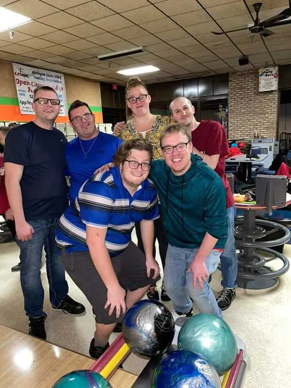 Bowling & Laser Tag — photo 5