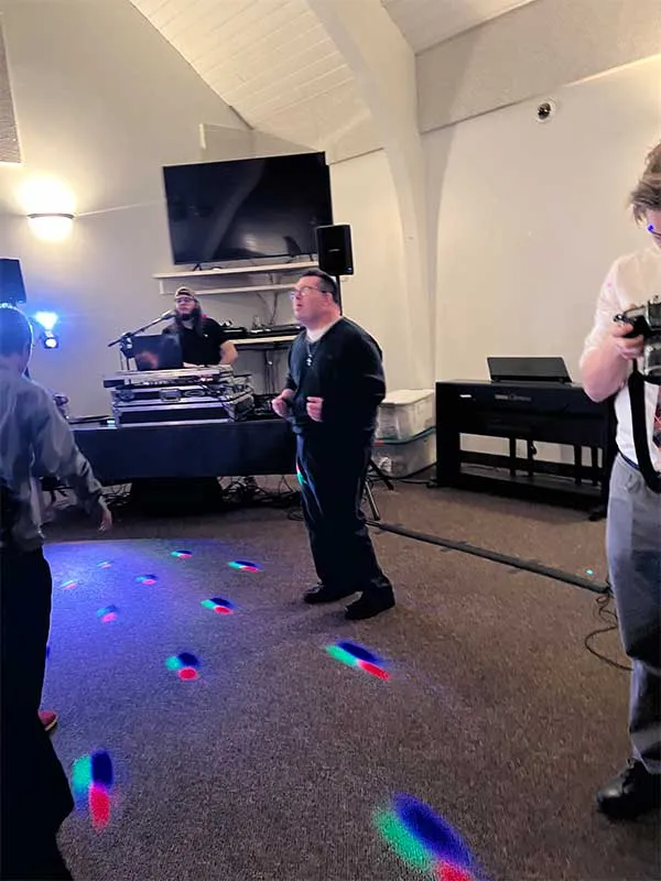 Holiday Party — photo 2