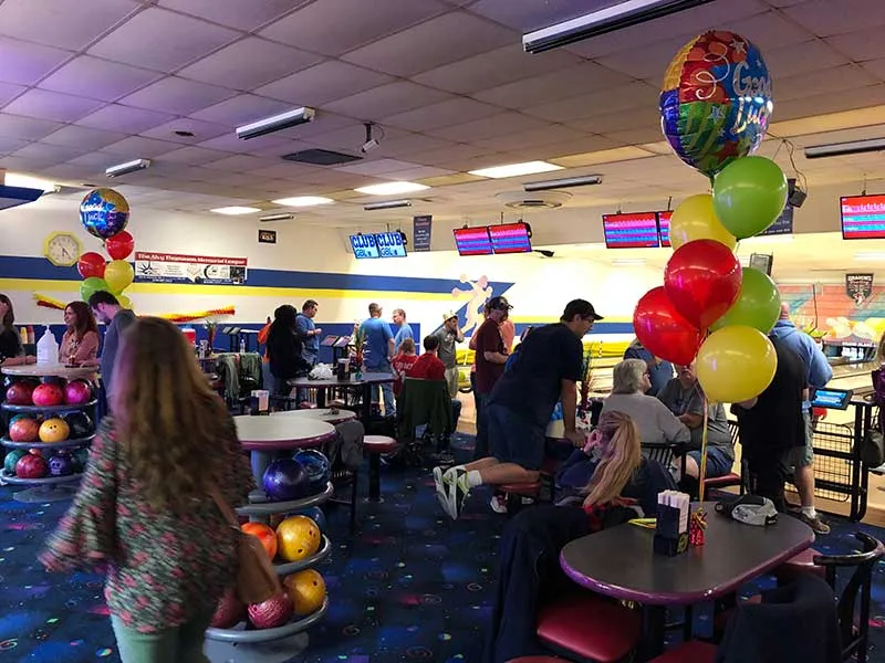Bowling & Laser Tag — photo 19