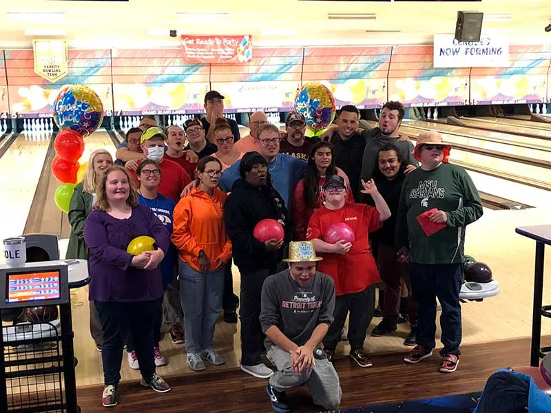 Bowling & Laser Tag — photo 34