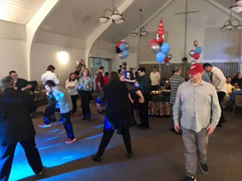 Holiday Party — photo 27