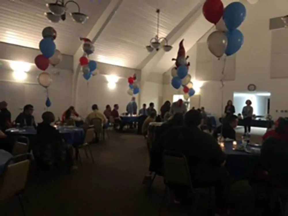 Holiday Party — photo 28